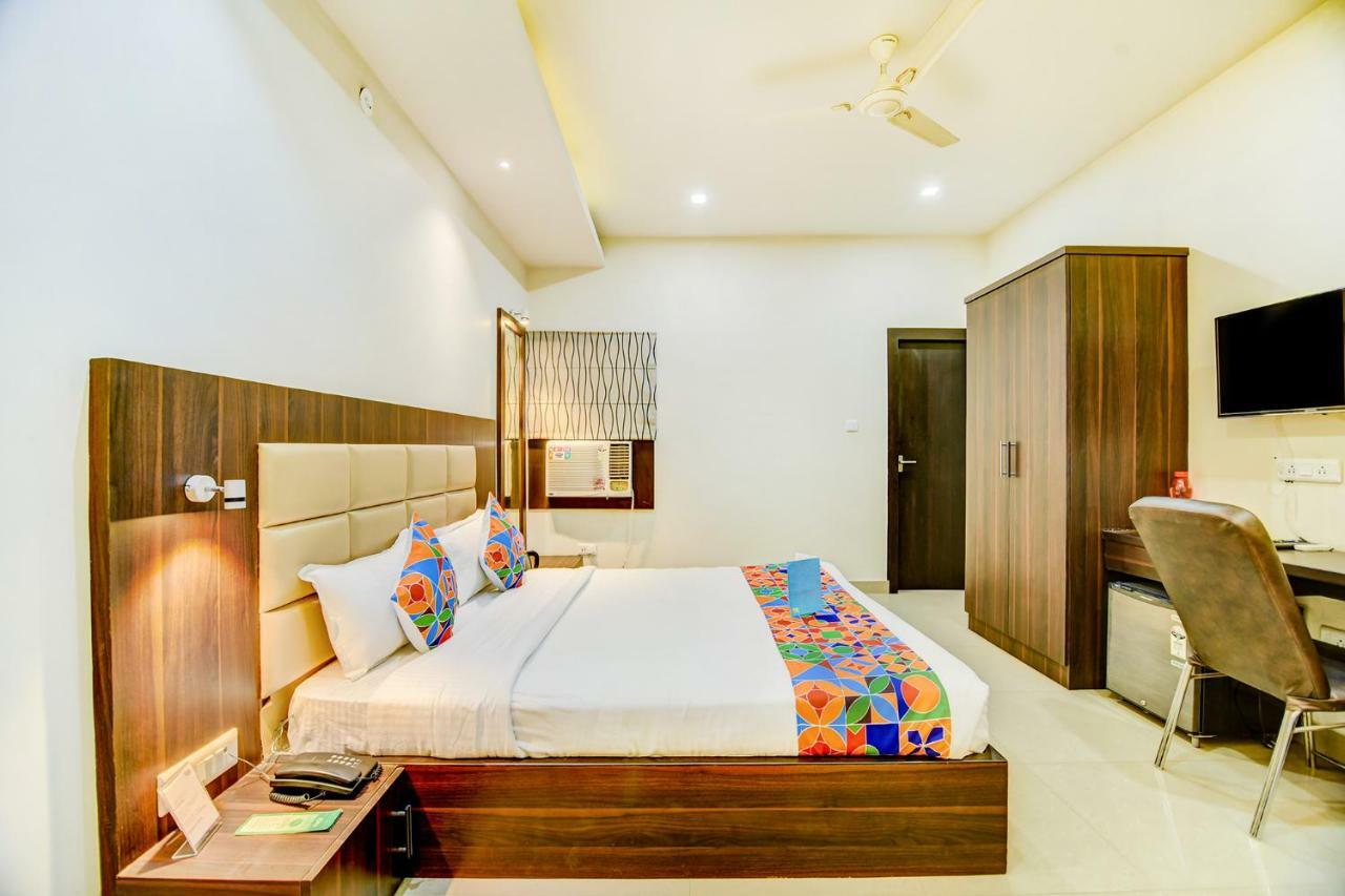 Fabhotel Solitaire Inn Kanpur Eksteriør billede