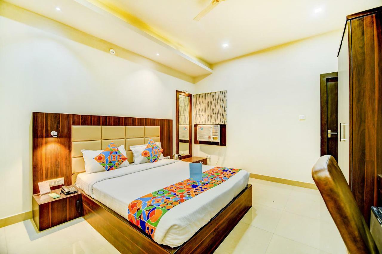 Fabhotel Solitaire Inn Kanpur Eksteriør billede