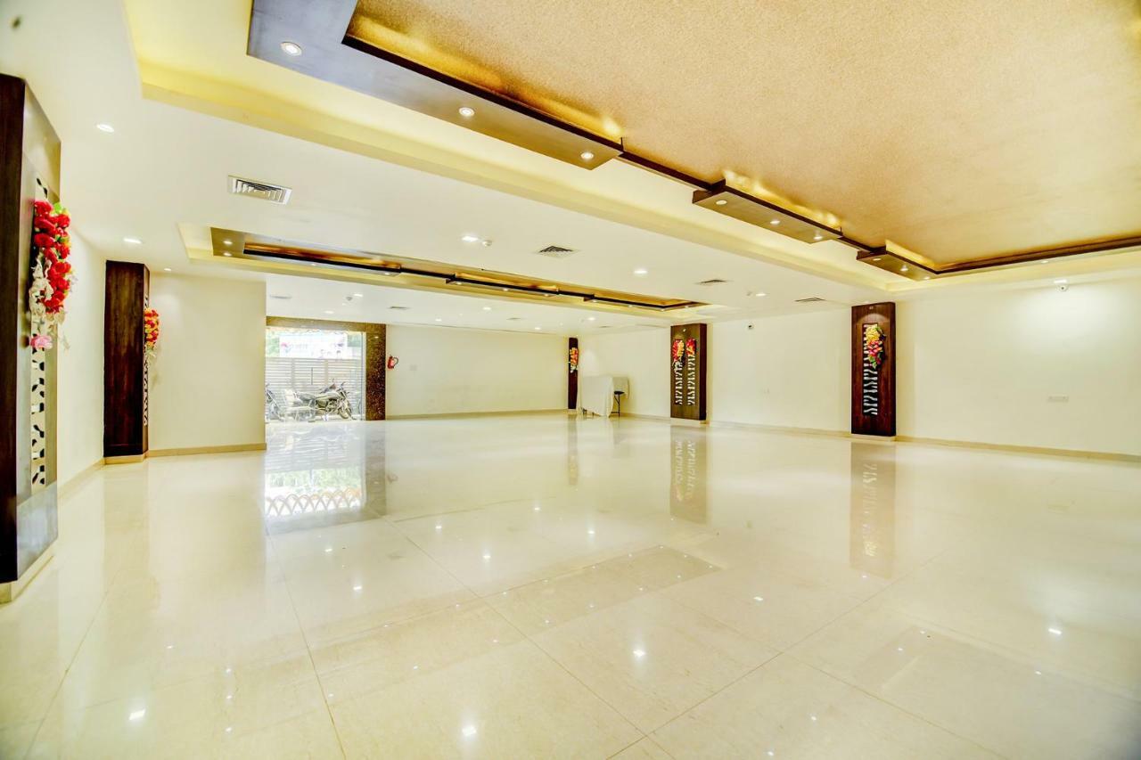 Fabhotel Solitaire Inn Kanpur Eksteriør billede