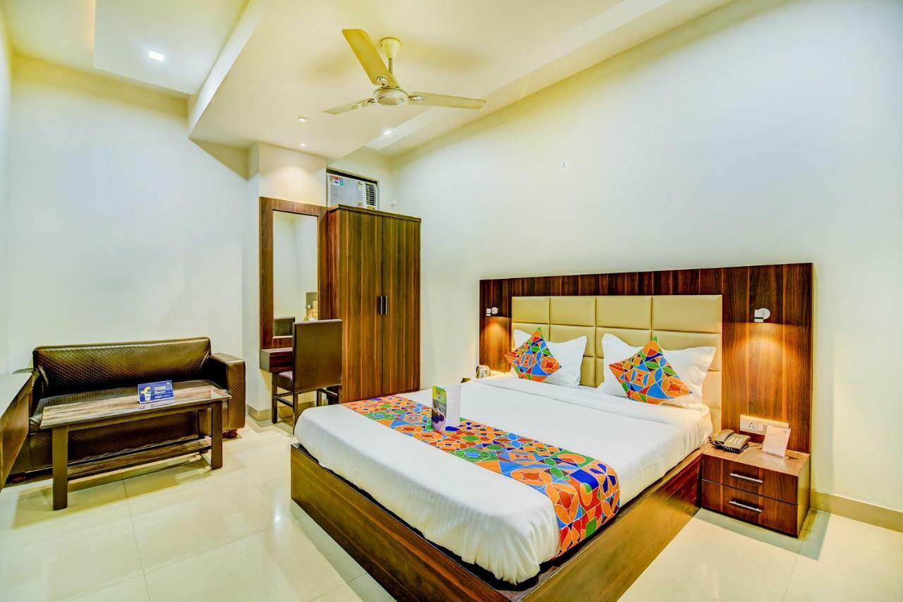 Fabhotel Solitaire Inn Kanpur Eksteriør billede